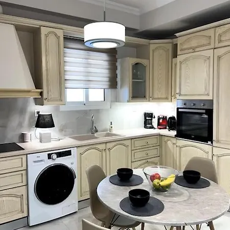 Modern And Comfort Apartment